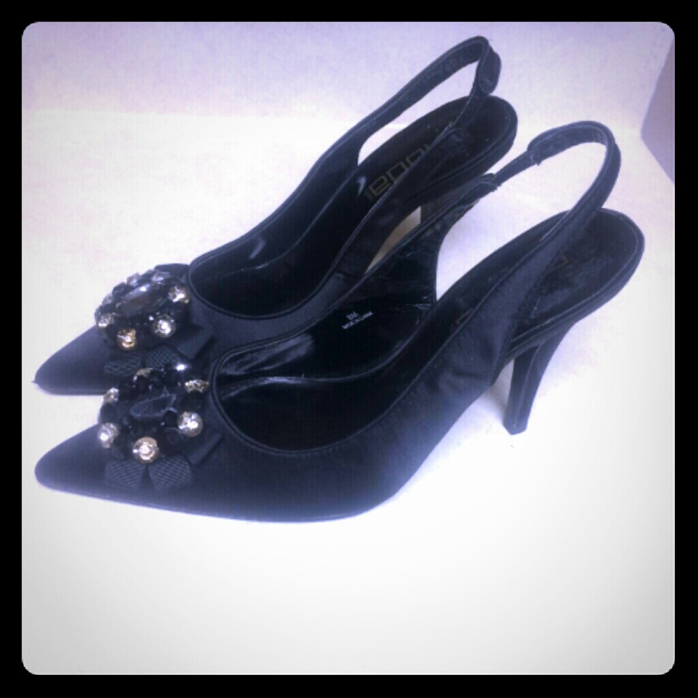 WOMENS MODA SPAMA POINTY HEELS SIZE 8